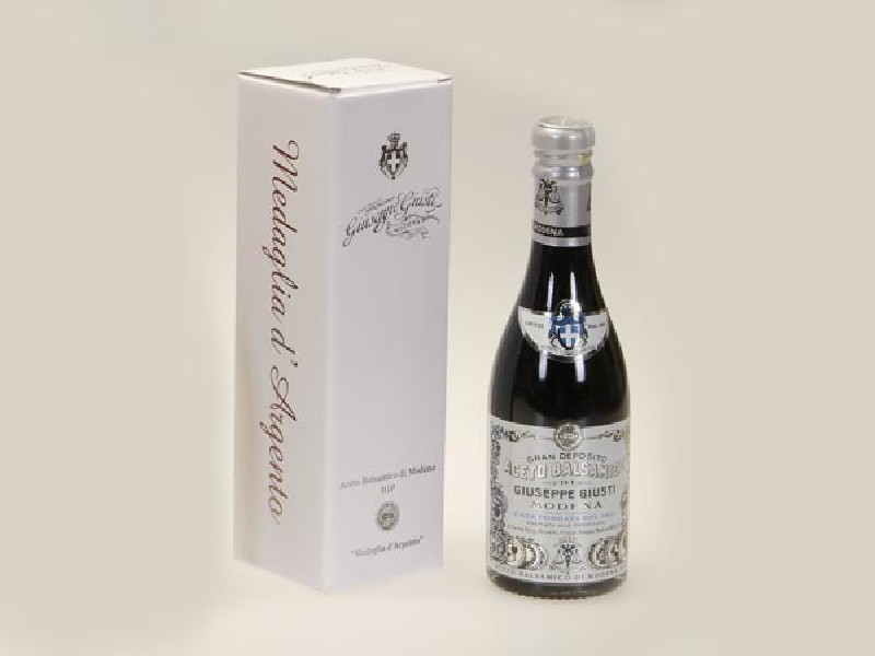 Aceto Balsamico di Modena IGP Giusti Medaglia d'Argento con confezione