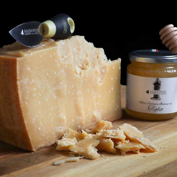 Parmigiano Reggiano Vacche Brune DOP stagionato oltre 22 mesi