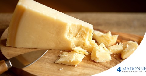 Parmigiano Reggiano Prodotto di Montagna e Parmigiano Reggiano tradizionale a confront