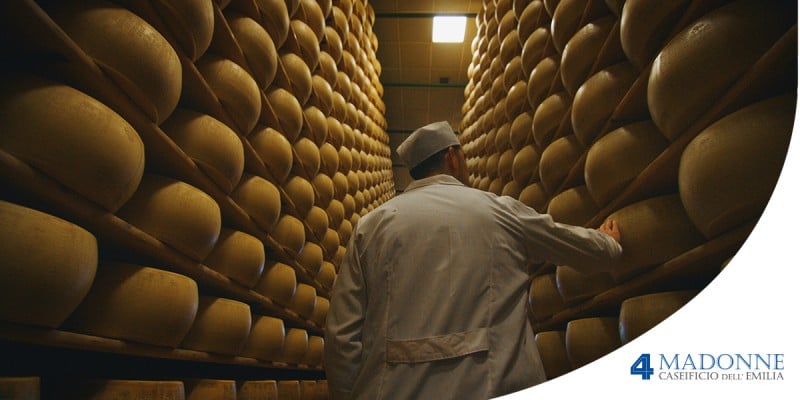 Parmigiano Reggiano a km zero: perché scegliere la filiera corta